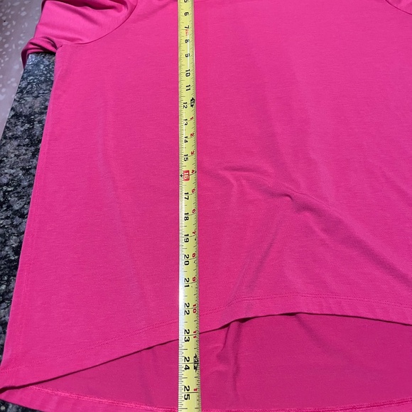 Athlete With Ease Hot Pink Top s/p - Picture 6 of 6